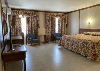 Hotel Hacienda hotel thumbnail 6