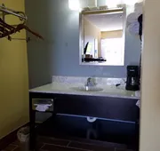 Budget Host Inn hotel detail image 7