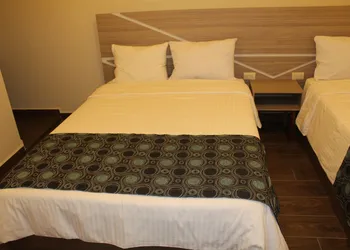 Hotel 25 hotel thumbnail 4