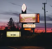 Fannies Supper Club and Motel hotel detail image 3