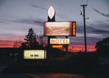 Fannies Supper Club and Motel hotel thumbnail 3