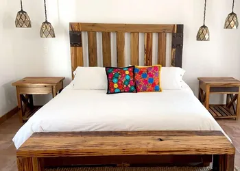 Casa Quiote hotel thumbnail 4