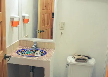 Cabañas Rincón Escondido hotel thumbnail 8