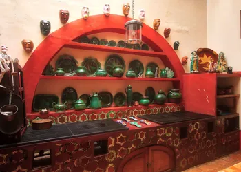 Casa Encantada hotel thumbnail 2