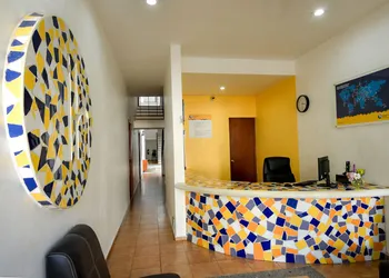 Hotel International House hotel thumbnail 2