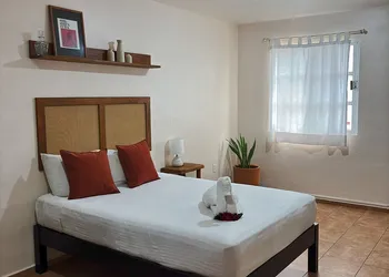 Hotel International House hotel thumbnail 4