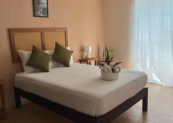 Hotel International House hotel thumbnail 5