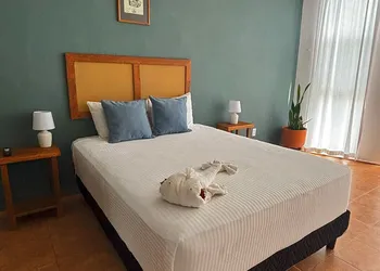 Hotel International House hotel thumbnail 7