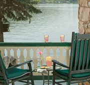 Lake Pointe Inn hotel detail image 3