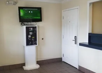 InTown Suites Extended Stay Jacksonville FL - Beach Blvd hotel thumbnail 4