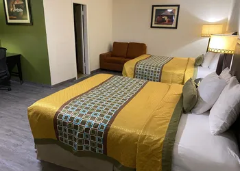 Palomino motel hotel thumbnail 3
