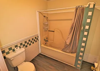 A simple and convenient spot for travelers hotel thumbnail 8