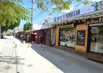 Kukulcan by Emotion hotel thumbnail 3