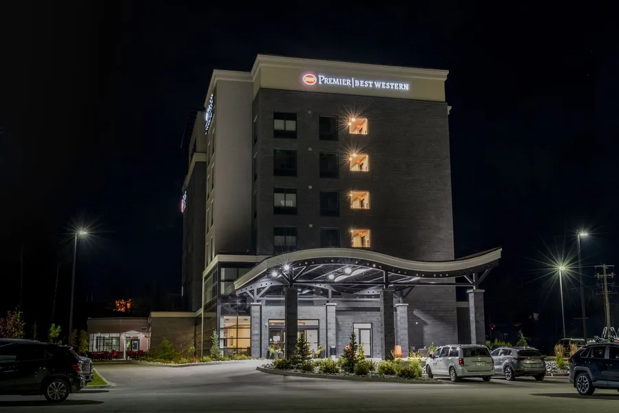 Best Western Premier Northwood Hotel hotel detail image 2