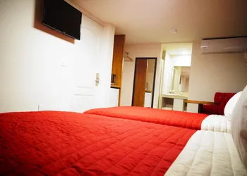 Royal Madero Inn hotel thumbnail 3