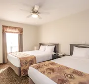 Dunvegan Inn and Suites hotel detail image 5
