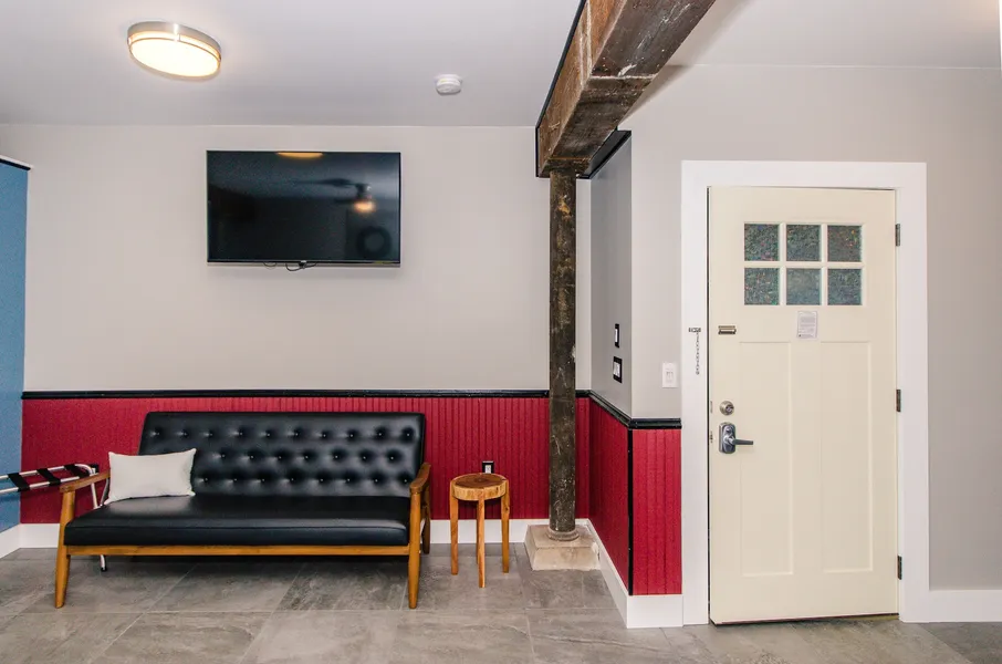Tobacco Warehouse Inn hotel detail image 6