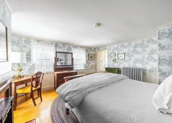 Blue Hill Inn hotel thumbnail 4