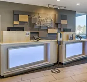 Holiday Inn Express & Suites Phoenix Dwtn - State Capitol by IHG hotel detail image 3
