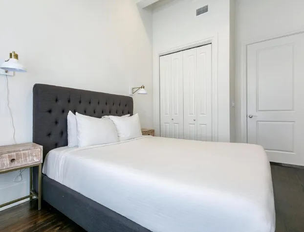 1 and 2 BR Private Condos Steps Away From French Quarter hotel detail image 3