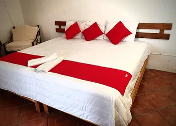 Hotel Paraje Casa Blanca hotel thumbnail 5