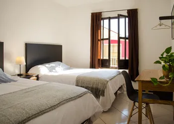 Estacion Alameda hotel thumbnail 7