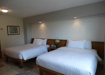 Hotel Amberes hotel thumbnail 7