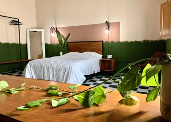 Pepper hotel thumbnail 4