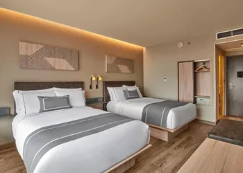 City Express Plus by Marriott San Luis Potosí hotel thumbnail 3