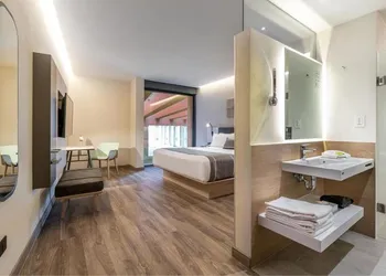 City Express Plus by Marriott San Luis Potosí hotel thumbnail 6