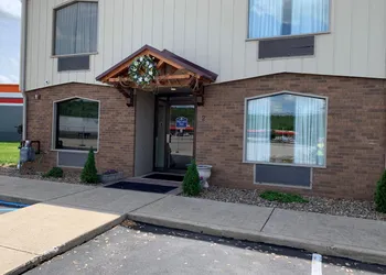 McCoy's Inn hotel thumbnail 2