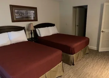 McCoy's Inn hotel thumbnail 6