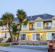Inn of the Four Winds Oceanfront Seaside hotel detail image 4