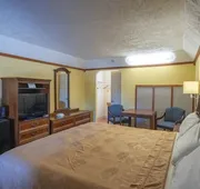 Econo Lodge hotel detail image 4