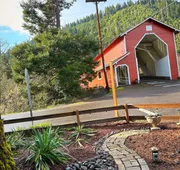Westfir Lodge & Mountain Market hotel detail image 5