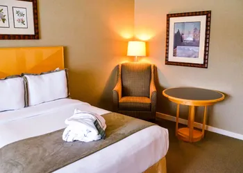 Kingbridge Conference Centre & Hotel hotel thumbnail 5