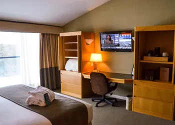 Kingbridge Conference Centre & Hotel hotel thumbnail 6