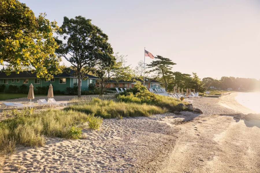 Silver Sands Motel & Beach Bungalows hotel detail image 2
