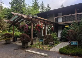 Olympic Suites Inn hotel thumbnail 3