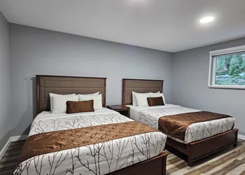 Olympic Suites Inn hotel thumbnail 5