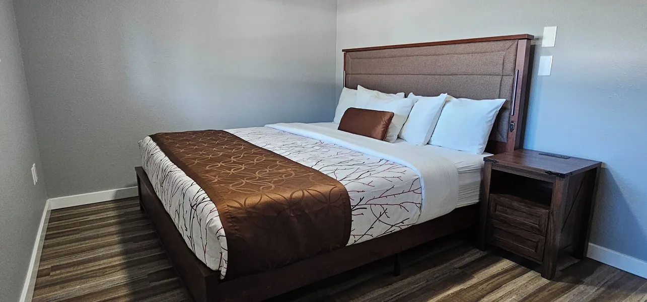 Olympic Suites Inn hotel detail image 6
