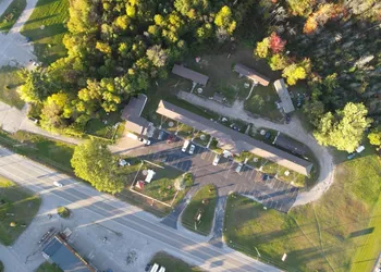 Champlain Motor Inn hotel thumbnail 3
