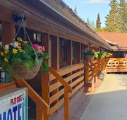 Cozy Corner Motel & Restaurant hotel detail image 5