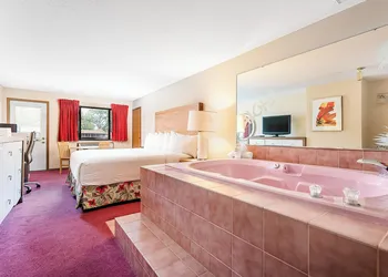 Natura Aloha Reach Resort hotel thumbnail 6