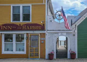 Inn on the Harbor hotel thumbnail 4