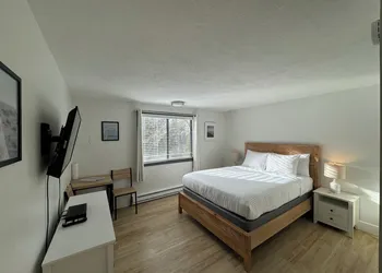 San Dune Inn hotel thumbnail 7