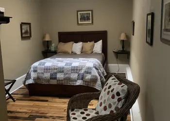 Iron Horse Station hotel thumbnail 7