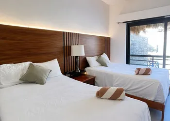 Aldea Thai Oceanview Penthouses hotel thumbnail 5