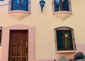 Magnolias Boutique Suites & SPA hotel thumbnail 2