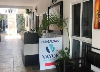 Vayor Hotel & Suites hotel thumbnail 2